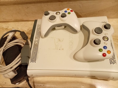 Microsoft xbox 360 arcade - microsoft,